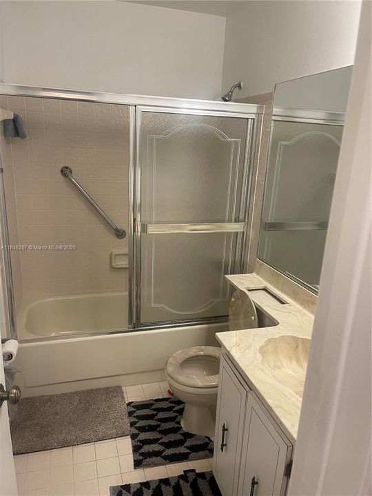 待售: $364,999 (2 贝兹, 2 浴室, 1038 平方英尺)