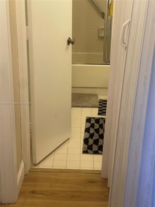 待售: $364,999 (2 贝兹, 2 浴室, 1038 平方英尺)