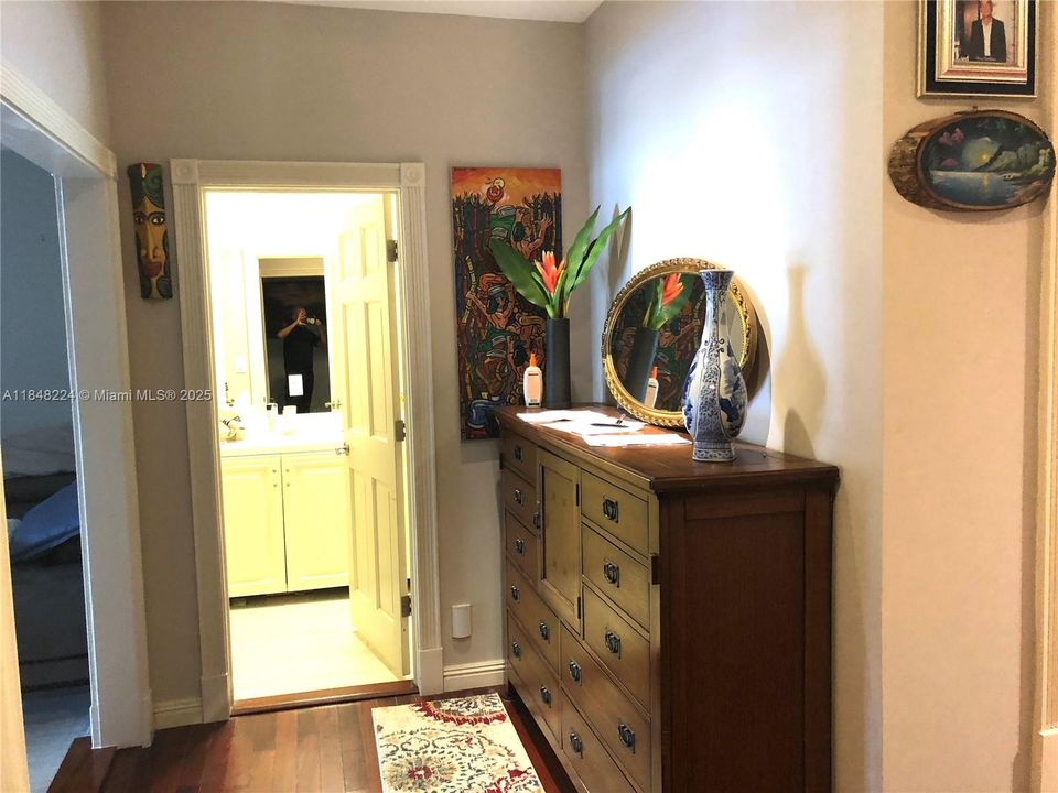 На продажу: $2,950,000 (7 спален, 6 ванн, 4550 Квадратных фут)