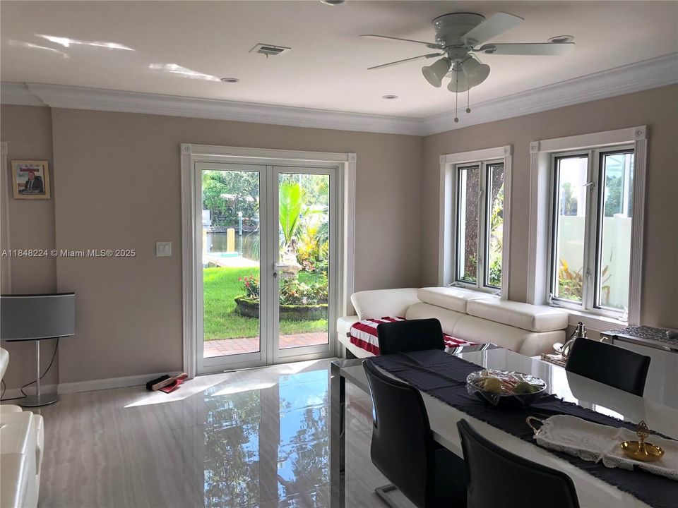 На продажу: $2,950,000 (7 спален, 6 ванн, 4550 Квадратных фут)