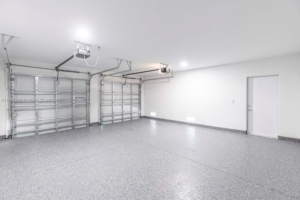 待售: $449,000 (4 贝兹, 2 浴室, 0 平方英尺)