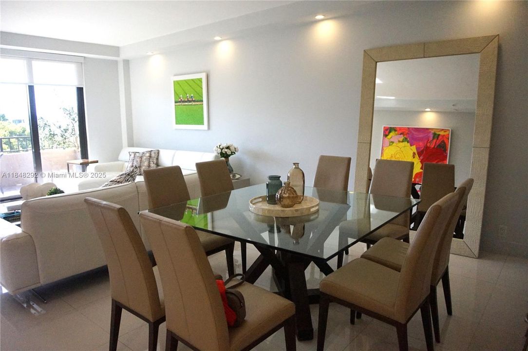 Recently Rented: $8,000 (2 beds, 2 baths, 1532 Square Feet)