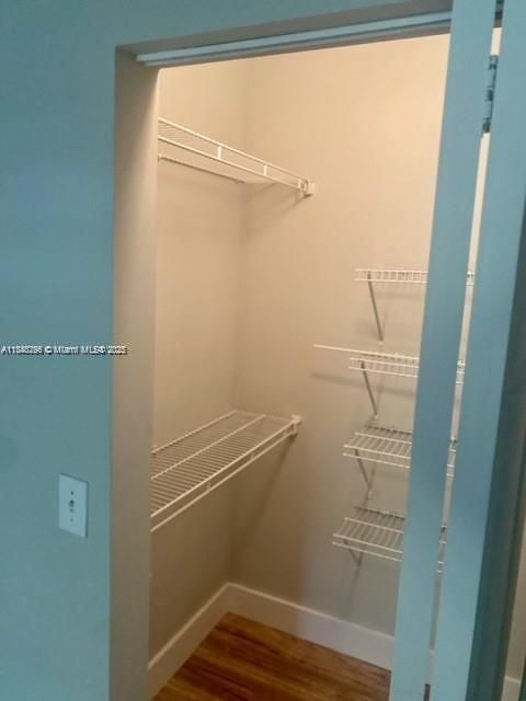 Activo con contrato: $253,000 (2 camas, 2 baños, 981 Pies cuadrados)