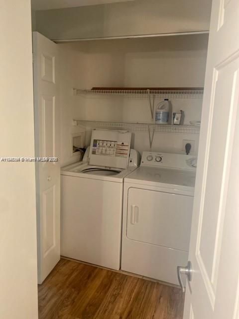 Activo con contrato: $253,000 (2 camas, 2 baños, 981 Pies cuadrados)