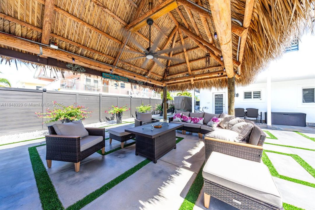 For Sale: $1,899,000 (4 beds, 4 baths, 2223 Square Feet)