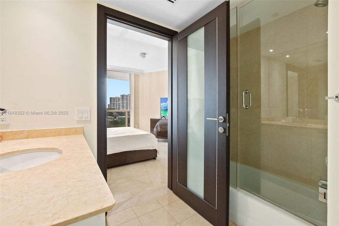 For Sale: $1,777,777 (3 beds, 3 baths, 2136 Square Feet)