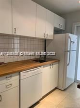 待售: $198,000 (1 贝兹, 1 浴室, 687 平方英尺)