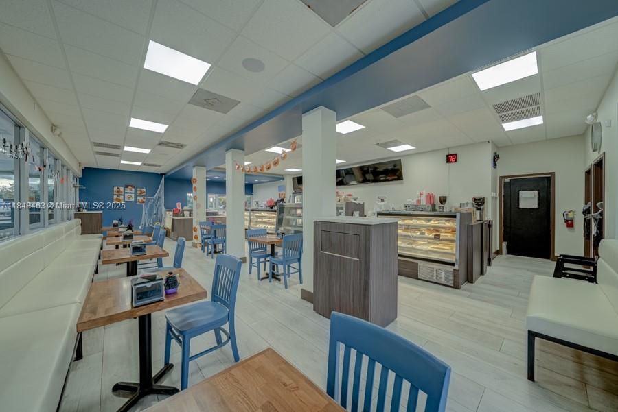 На продажу: $699,000 (0 спален, 0 ванн, 0 Квадратных фут)