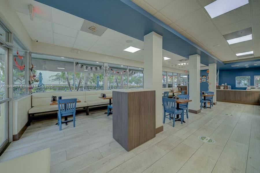 На продажу: $699,000 (0 спален, 0 ванн, 0 Квадратных фут)