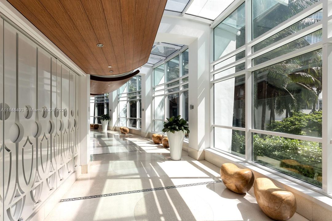 На продажу: $1,195,000 (0 спален, 1 ванн, 544 Квадратных фут)