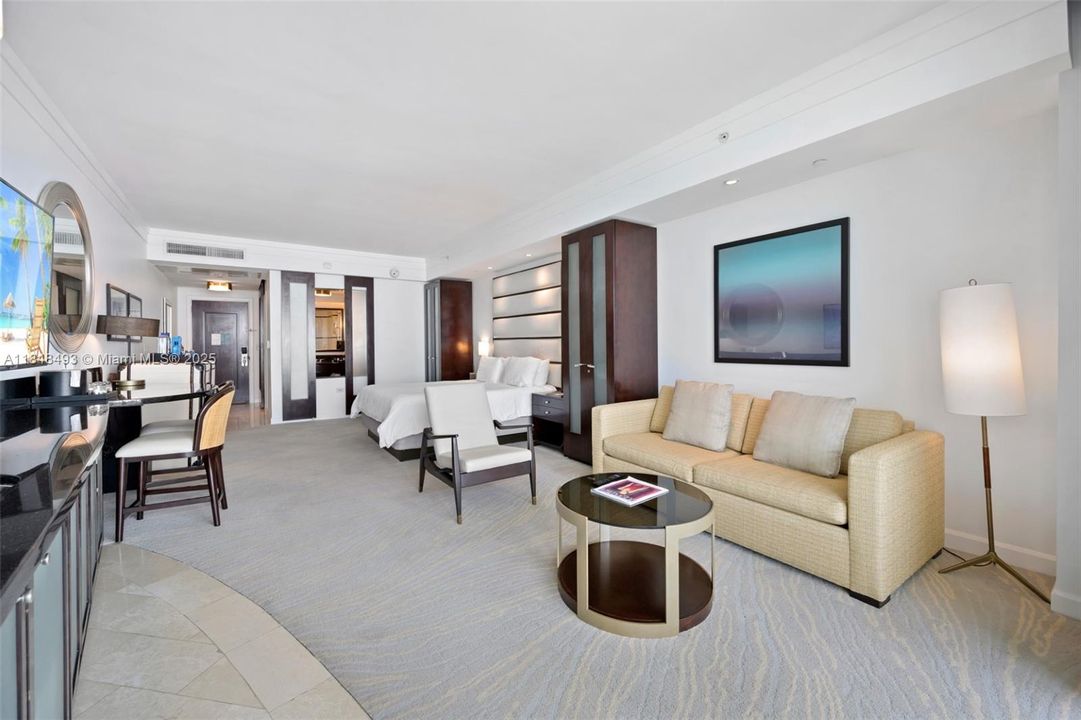 На продажу: $1,195,000 (0 спален, 1 ванн, 544 Квадратных фут)