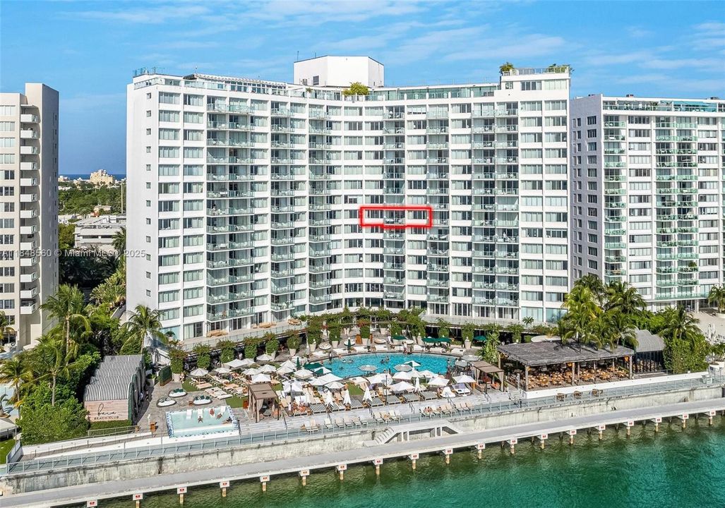 待售: $930,000 (2 贝兹, 2 浴室, 1226 平方英尺)