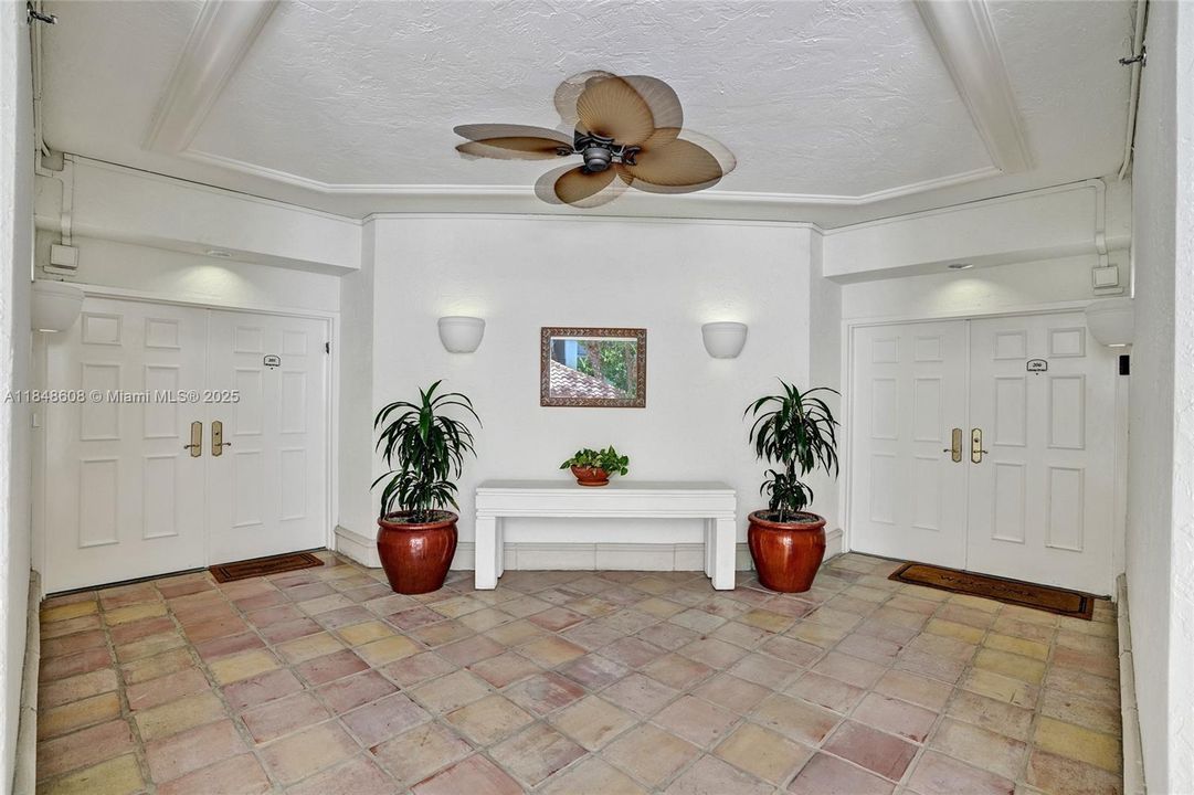 For Sale: $1,200,000 (3 beds, 2 baths, 1945 Square Feet)