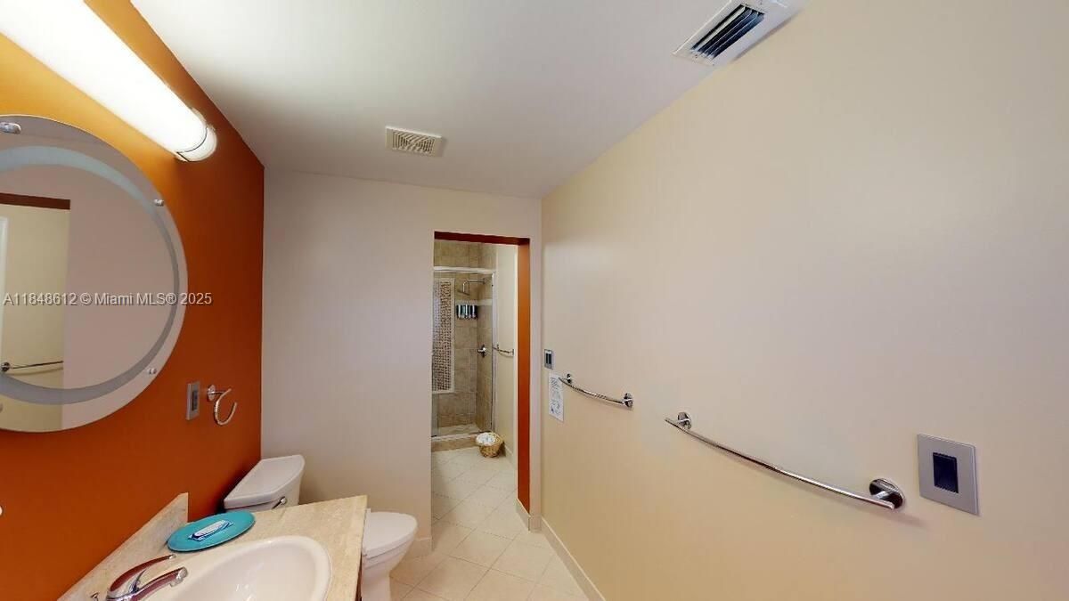 最近租的: $6,500 (5 贝兹, 4 浴室, 2390 平方英尺)