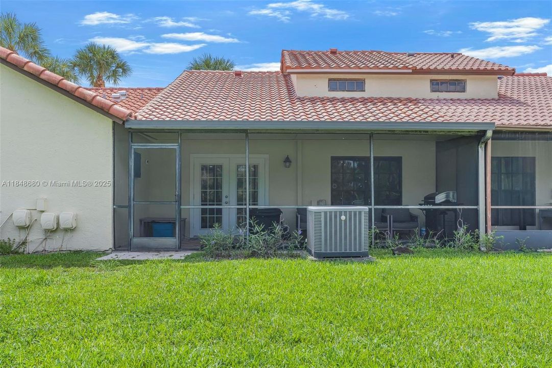 最近售出: $410,000 (2 贝兹, 2 浴室, 1109 平方英尺)