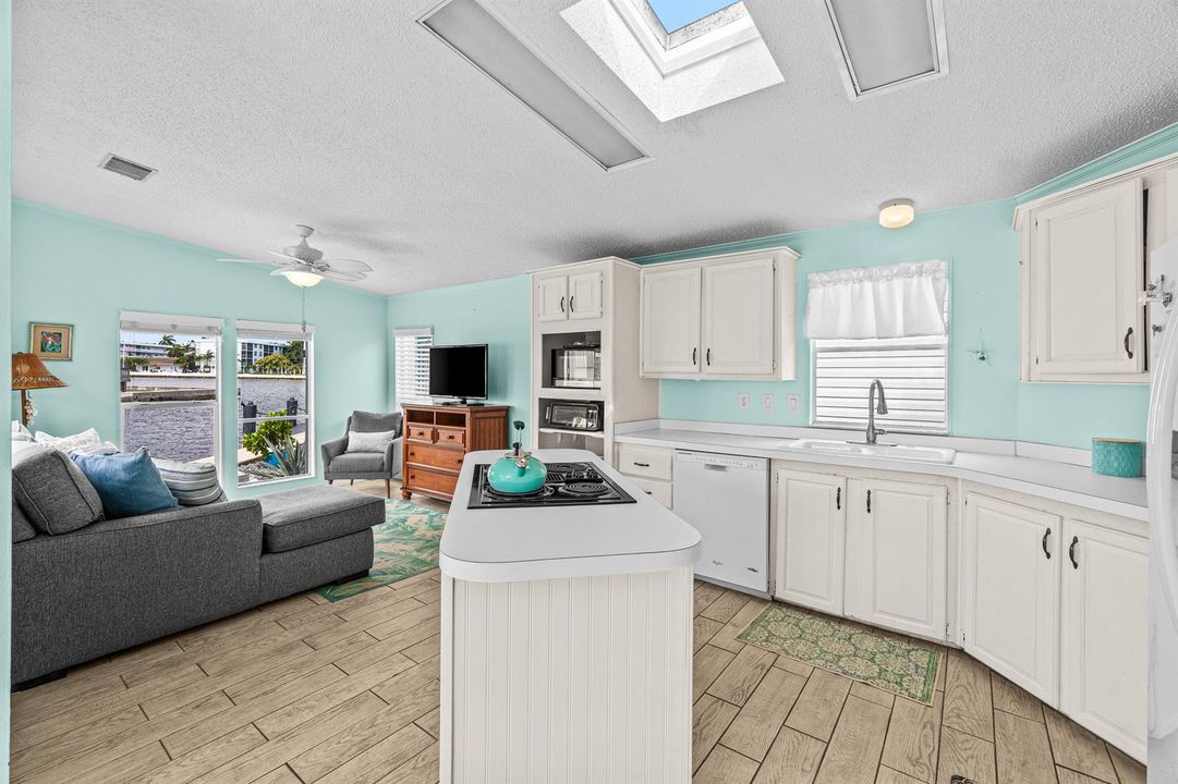 017-207MallardDrive-U-BrinyBreezes-FL-33
