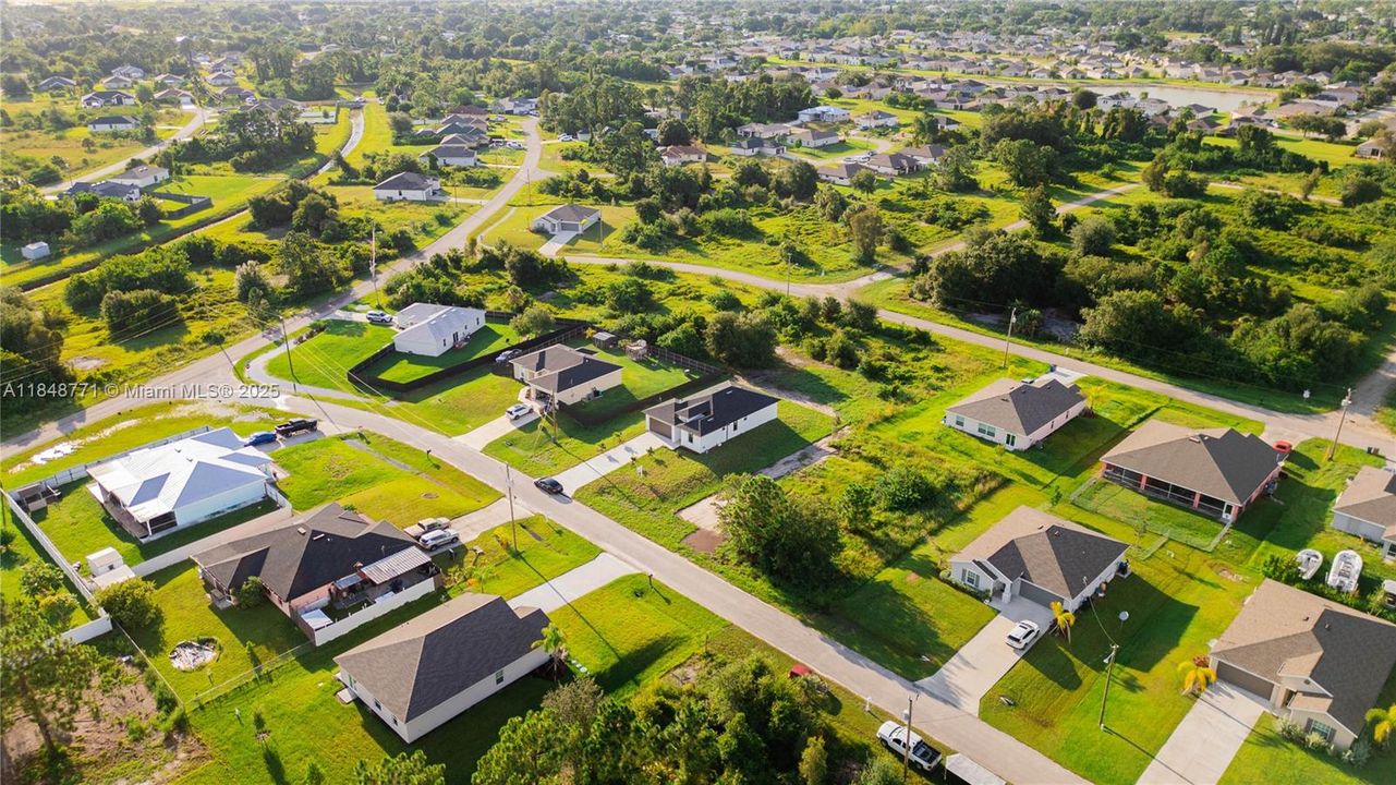 На продажу: $324,900 (3 спален, 2 ванн, 0 Квадратных фут)