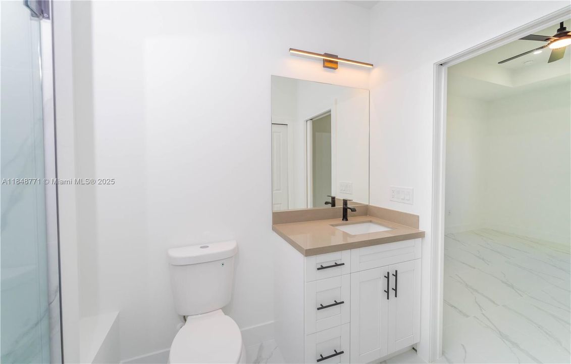 На продажу: $324,900 (3 спален, 2 ванн, 0 Квадратных фут)