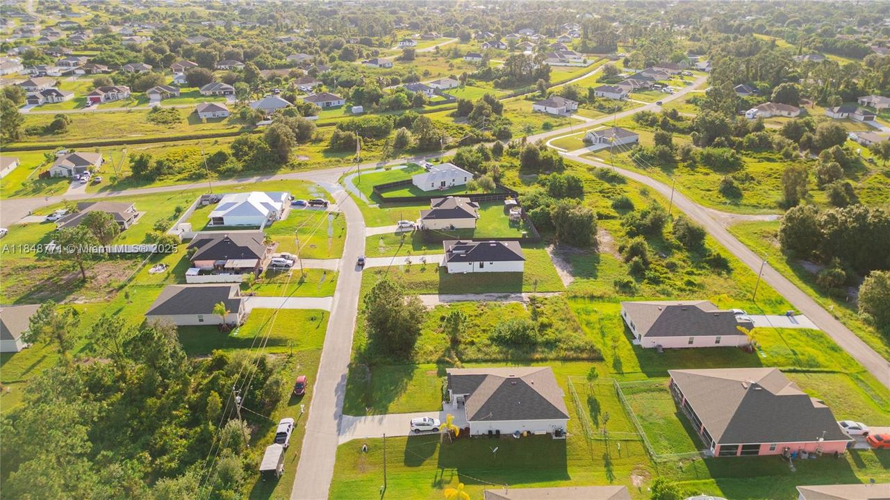 На продажу: $324,900 (3 спален, 2 ванн, 0 Квадратных фут)