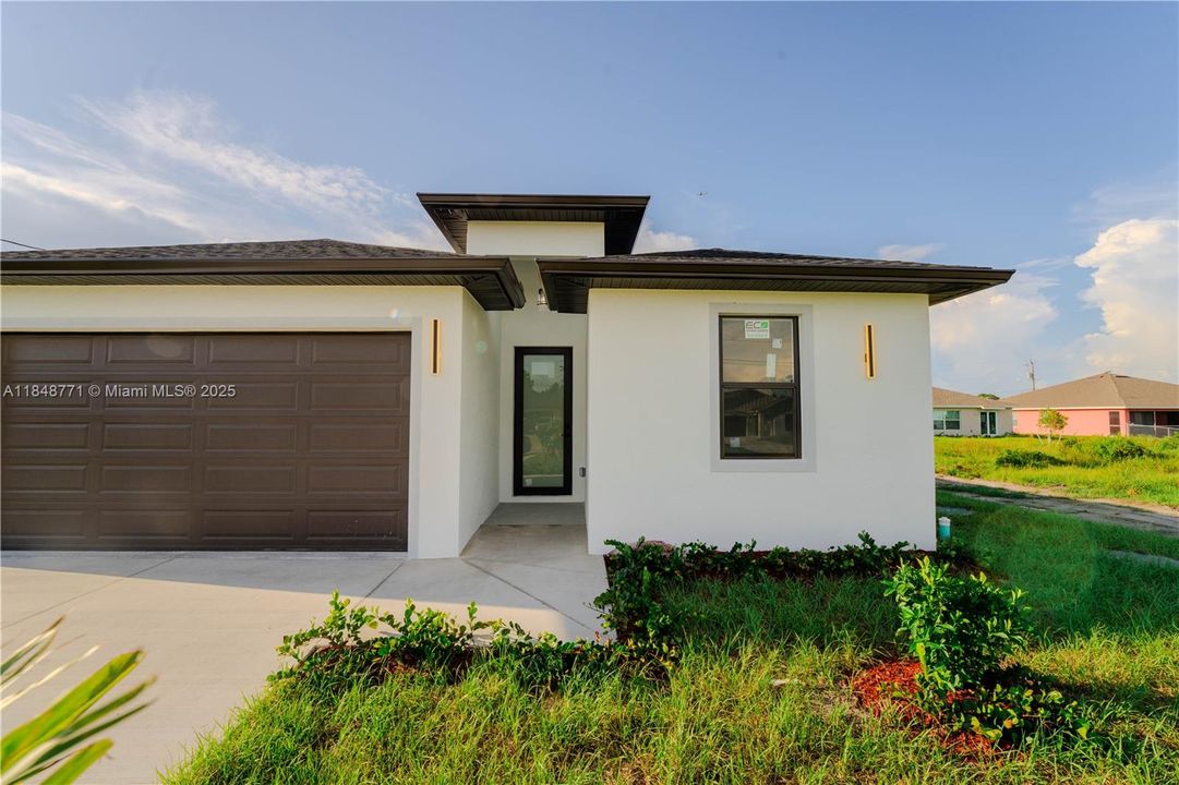 На продажу: $324,900 (3 спален, 2 ванн, 0 Квадратных фут)