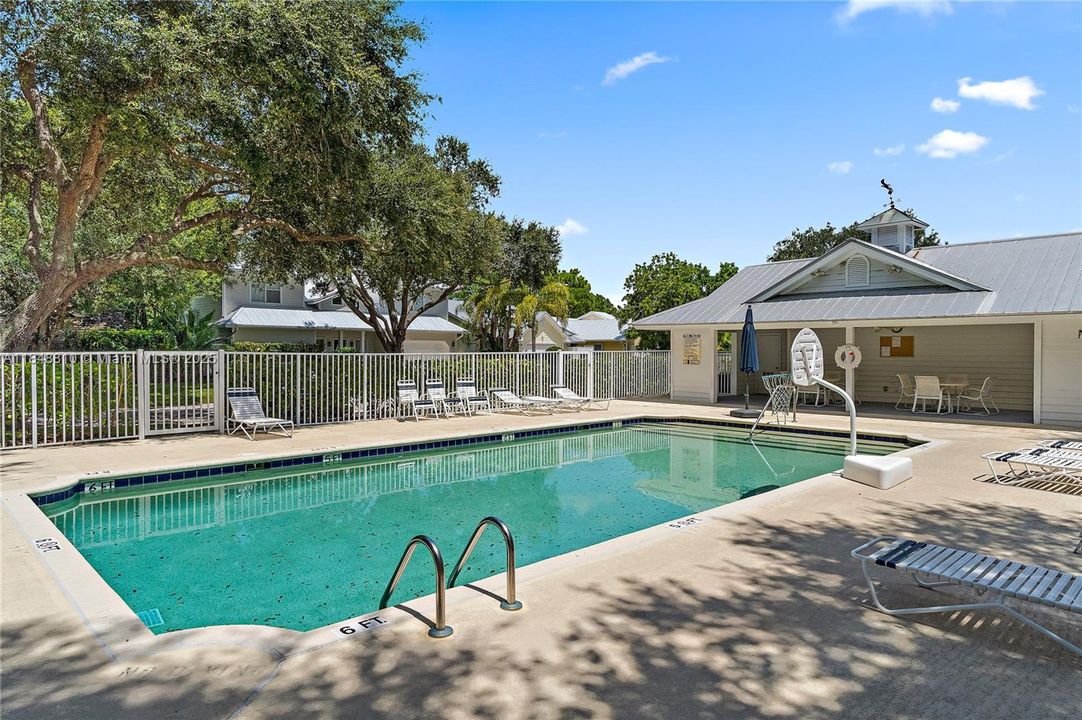 Vendido Recientemente: $729,000 (3 camas, 2 baños, 1670 Pies cuadrados)