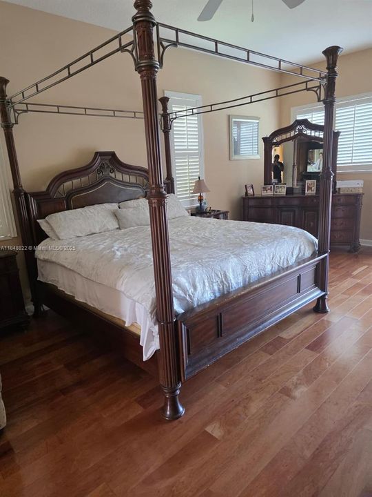 На продажу: $1,199,000 (5 спален, 4 ванн, 3229 Квадратных фут)