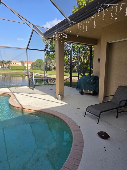 На продажу: $1,199,000 (5 спален, 4 ванн, 3229 Квадратных фут)