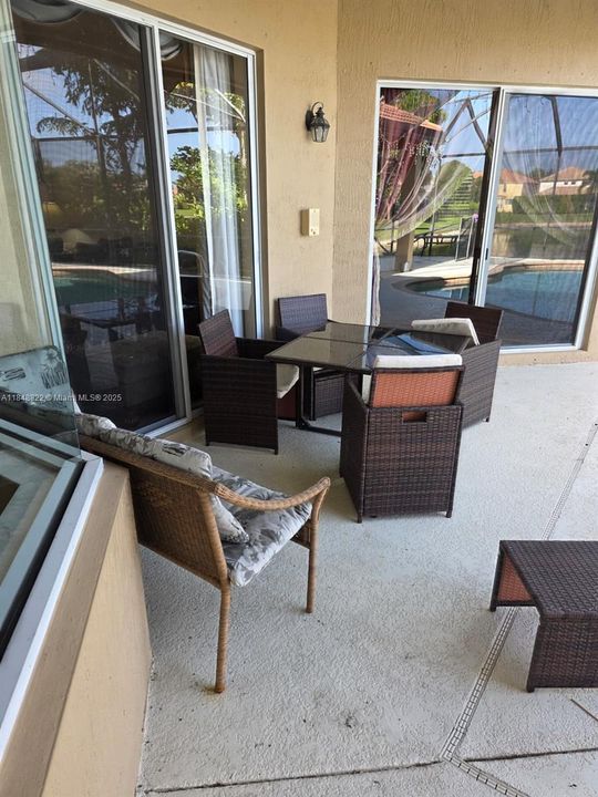 На продажу: $1,199,000 (5 спален, 4 ванн, 3229 Квадратных фут)