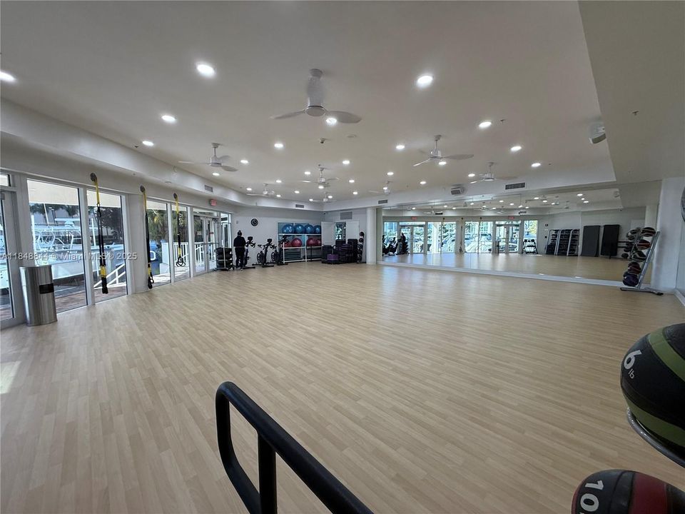 На продажу: $925,000 (3 спален, 3 ванн, 1849 Квадратных фут)