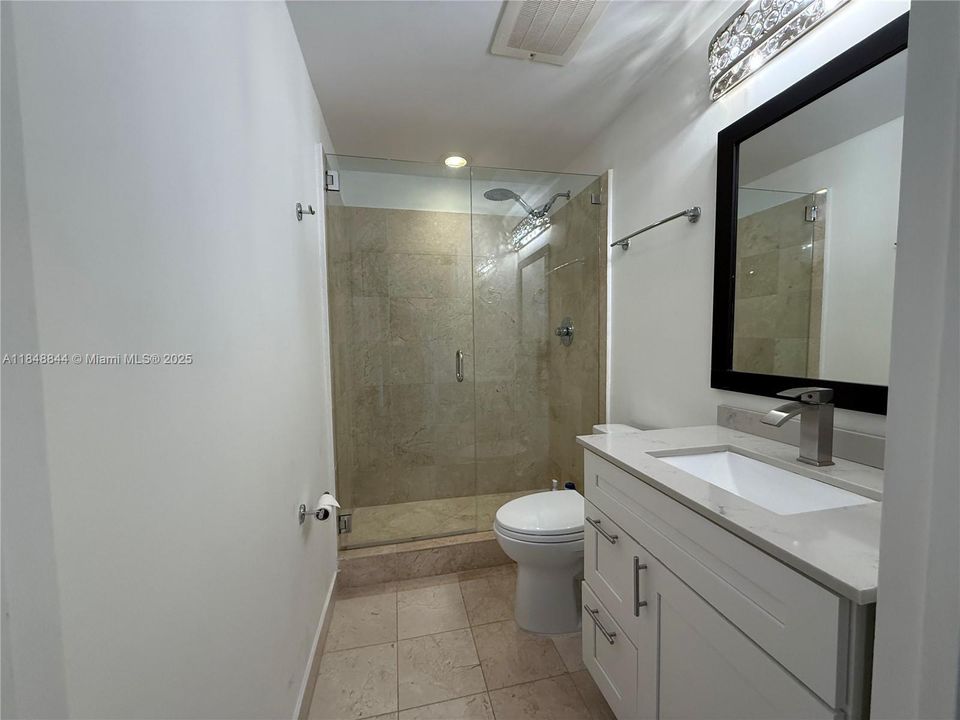 На продажу: $925,000 (3 спален, 3 ванн, 1849 Квадратных фут)