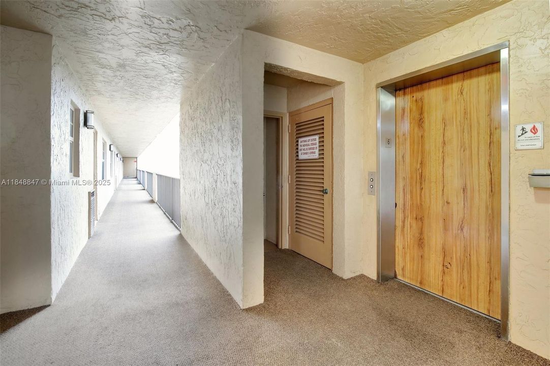 待售: $220,000 (2 贝兹, 2 浴室, 1140 平方英尺)