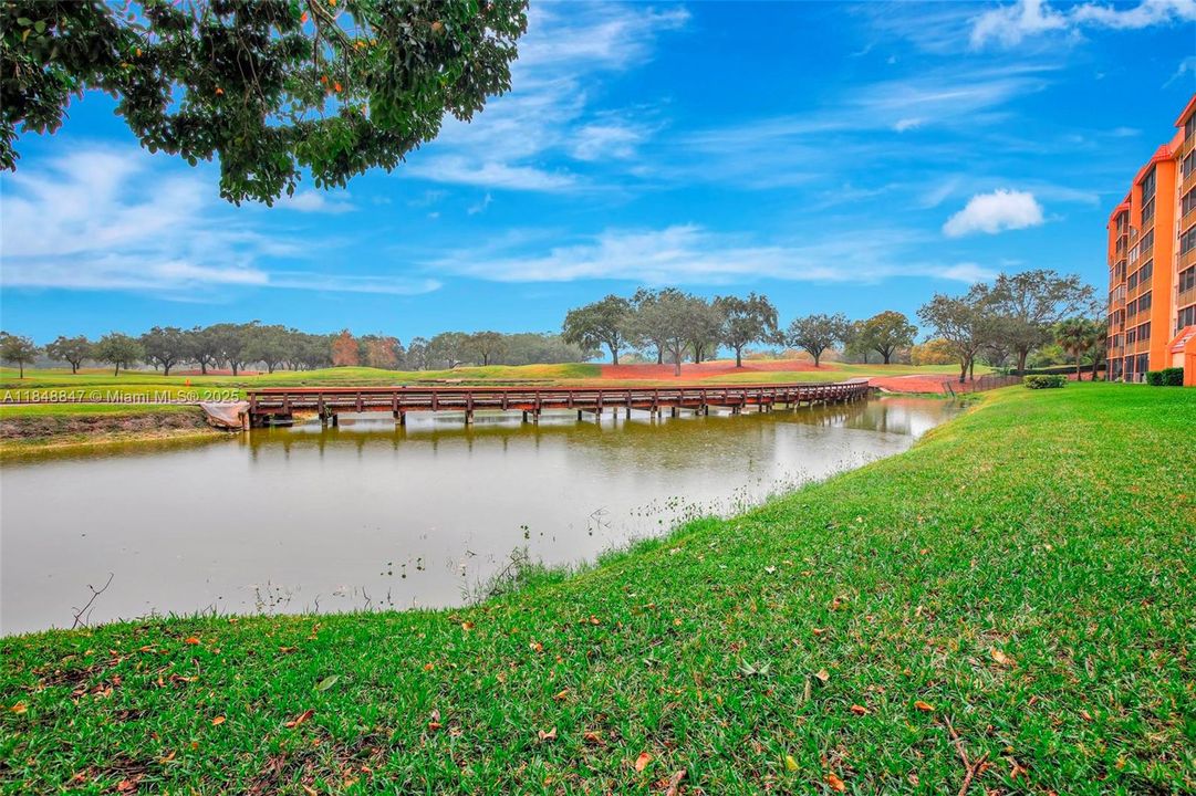 待售: $220,000 (2 贝兹, 2 浴室, 1140 平方英尺)