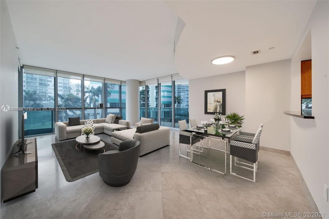 En Venta: $1,149,000 (2 camas, 2 baños, 1460 Pies cuadrados)