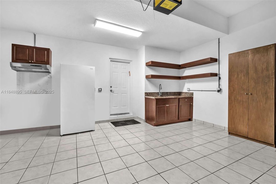 For Sale: $1,649,000 (4 beds, 3 baths, 2482 Square Feet)