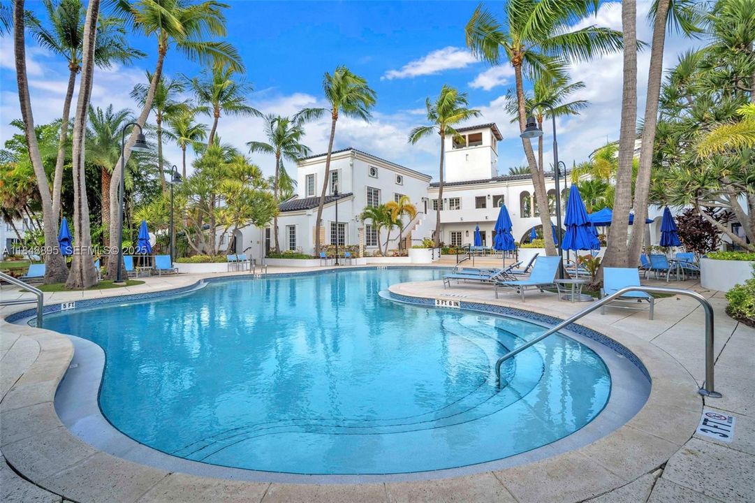 For Sale: $1,649,000 (4 beds, 3 baths, 2482 Square Feet)