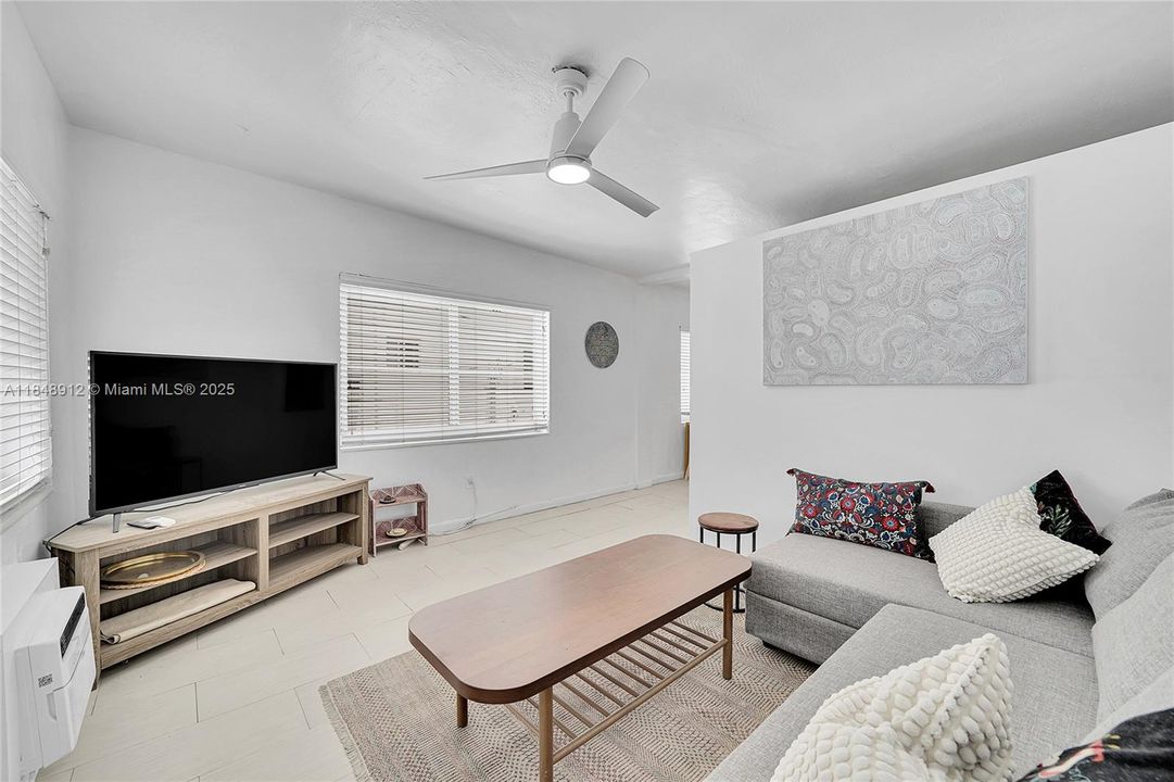 Activo con contrato: $199,999 (0 camas, 1 baños, 458 Pies cuadrados)