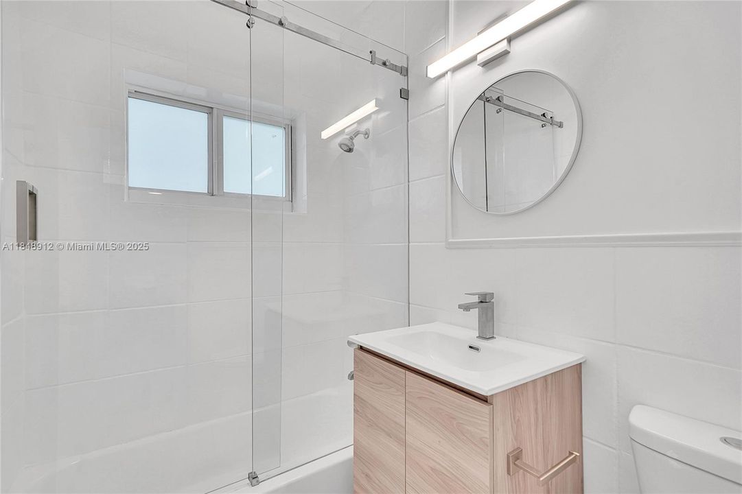 Activo con contrato: $199,999 (0 camas, 1 baños, 458 Pies cuadrados)