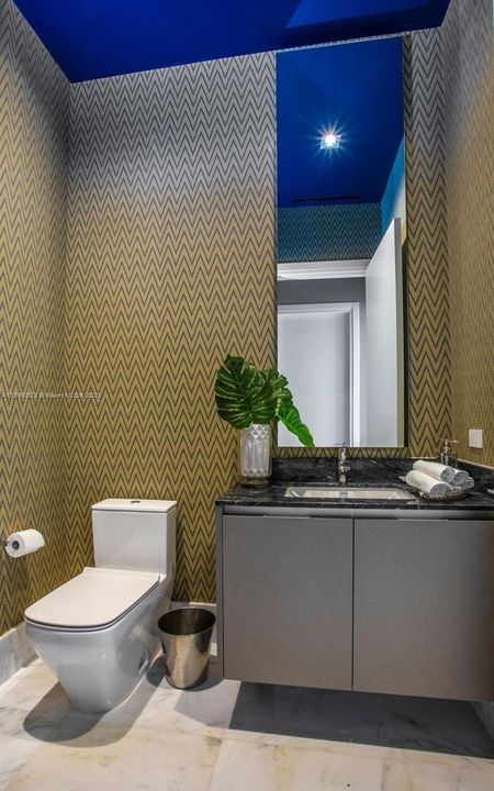 For Sale: $5,500,000 (3 beds, 3 baths, 3195 Square Feet)