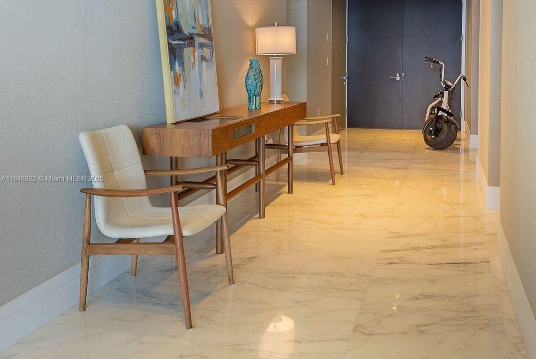 For Sale: $5,500,000 (3 beds, 3 baths, 3195 Square Feet)