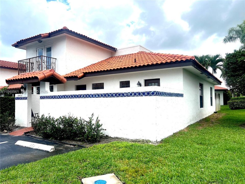 En Renta: $2,400 (3 camas, 2 baños, 1599 Pies cuadrados)