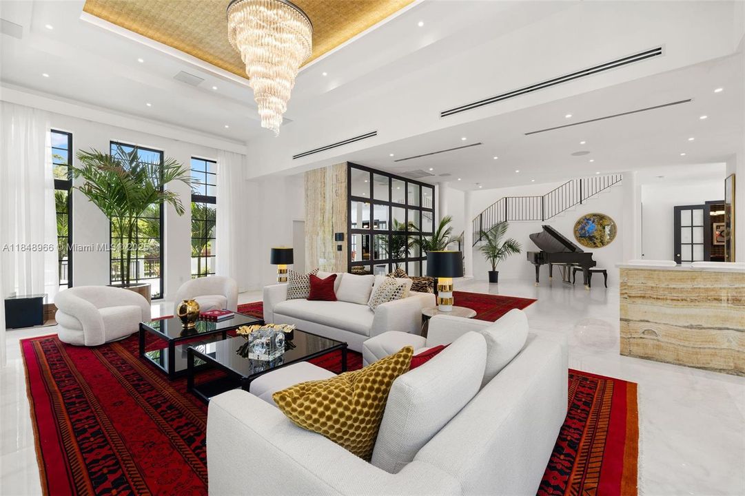 En Venta: $9,900,000 (4 camas, 3 baños, 4823 Pies cuadrados)