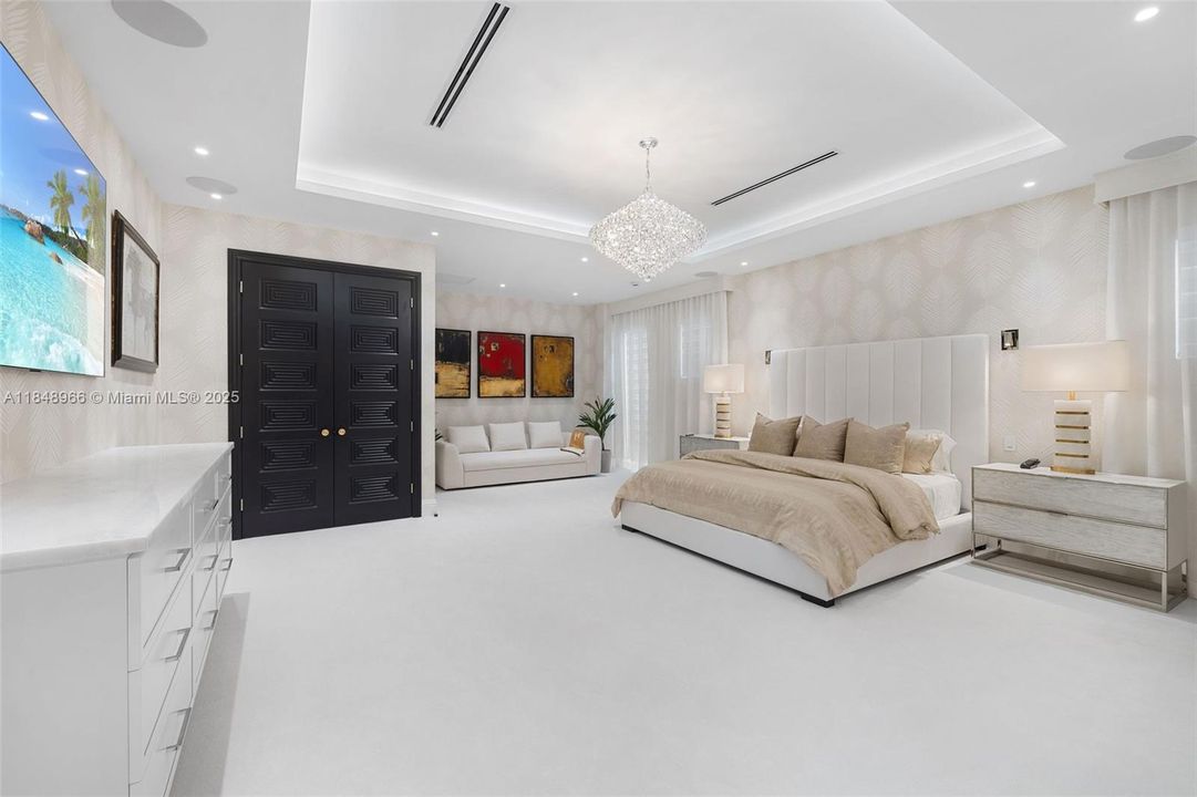 En Venta: $9,900,000 (4 camas, 3 baños, 4823 Pies cuadrados)