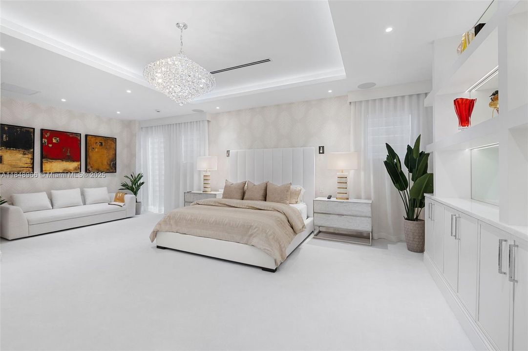 En Venta: $9,900,000 (4 camas, 3 baños, 4823 Pies cuadrados)