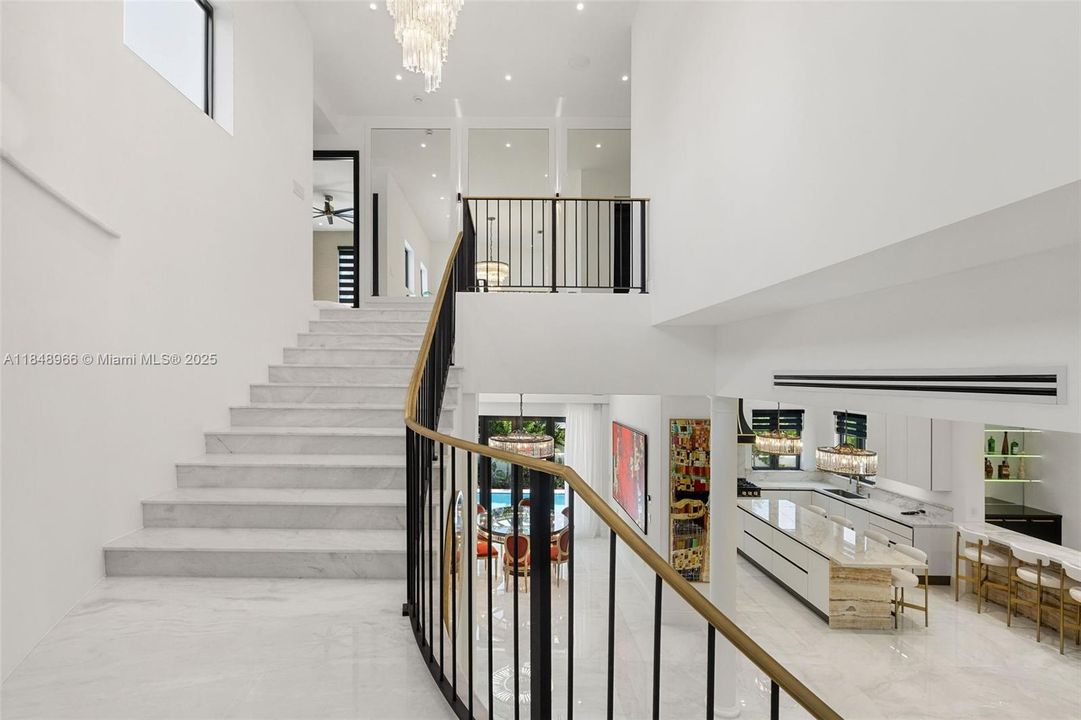 En Venta: $9,900,000 (4 camas, 3 baños, 4823 Pies cuadrados)