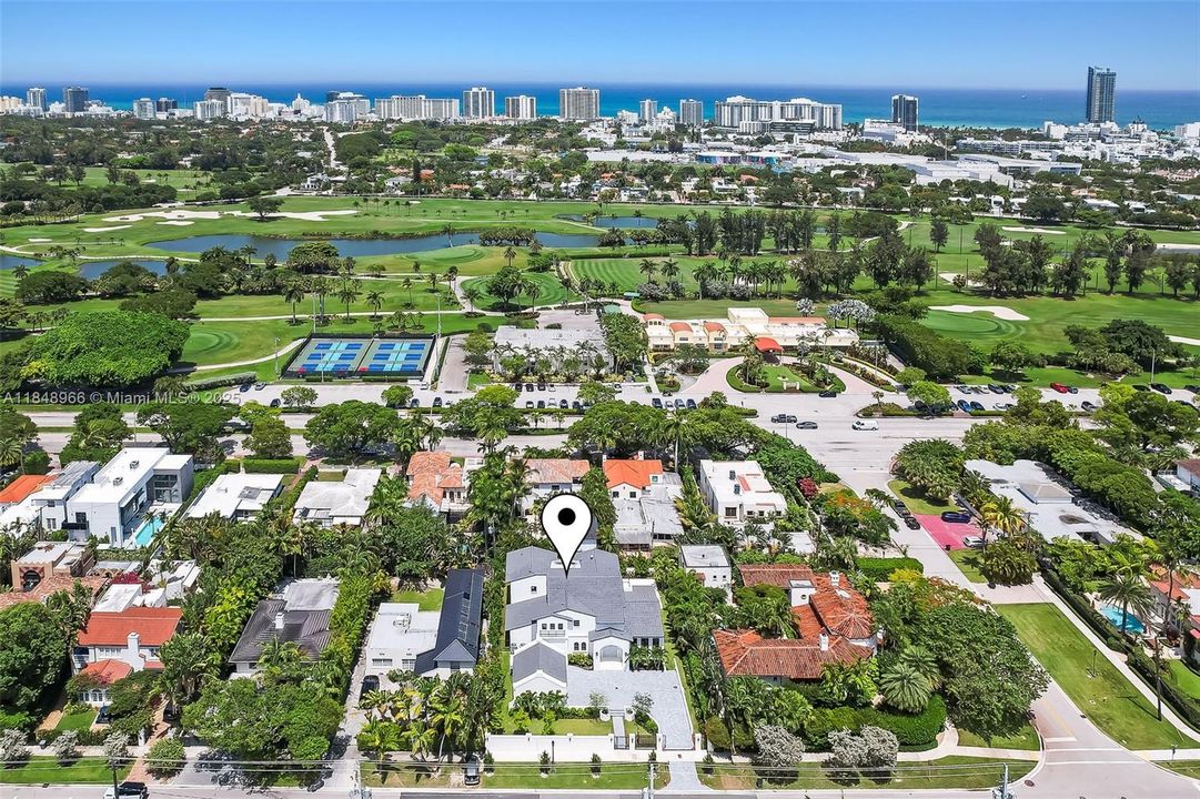 En Venta: $9,900,000 (4 camas, 3 baños, 4823 Pies cuadrados)