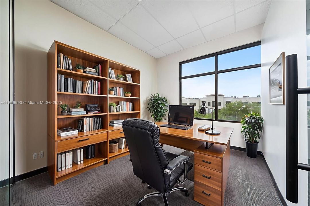 Active With Contract: $2,950 (0 beds, 0 baths, 0 Square Feet)