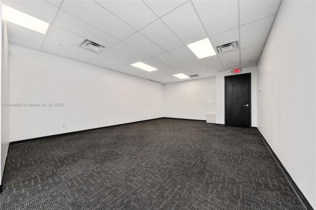 Active With Contract: $2,950 (0 beds, 0 baths, 0 Square Feet)