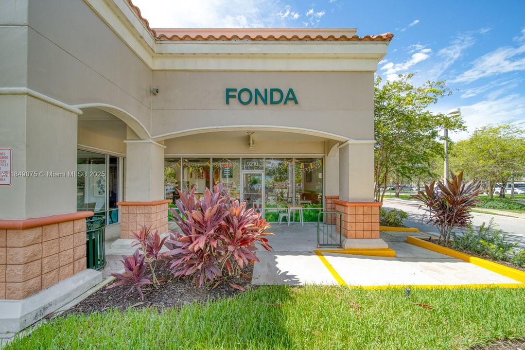 Под контрактом: $99,000 (0 спален, 0 ванн, 0 Квадратных фут)