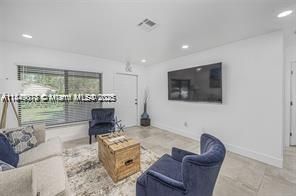 最近租的: $3,200 (3 贝兹, 2 浴室, 1150 平方英尺)