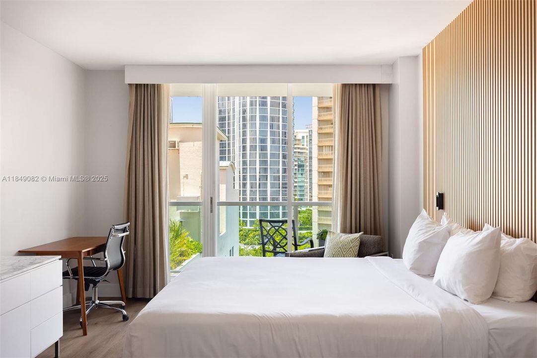 待售: $688,700 (1 贝兹, 2 浴室, 767 平方英尺)